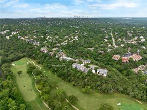 6905 Crosby CIR 16, Austin TX 78746