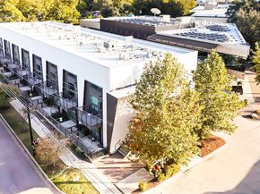 49 Navasota ST 102, Austin TX 78702