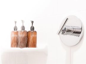 49 Navasota ST 102, Austin TX 78702