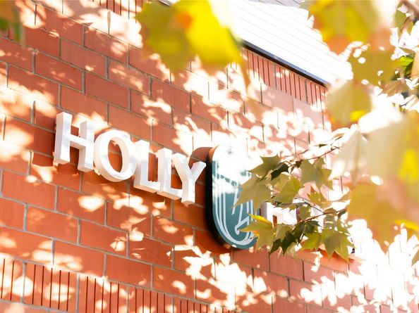 49 Navasota ST 102, Austin TX 78702