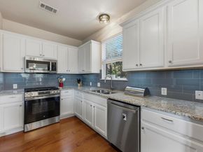 7805 Pitter Pat LN, Austin TX 78736