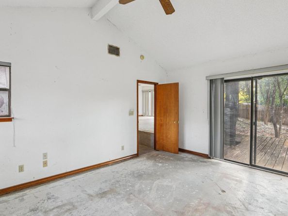 4800 Leeward CT, Austin TX 78731