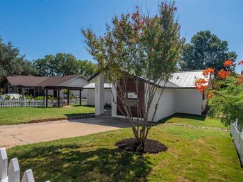 6201 Waycross DR