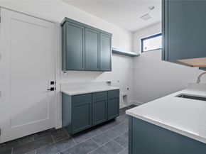 1703 Alcove CT, Austin TX 78757