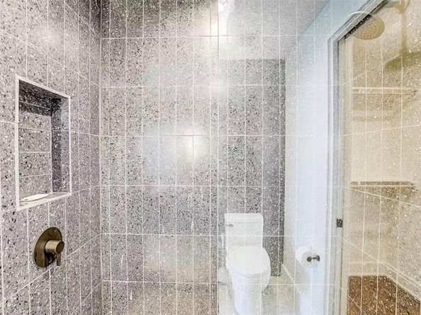 48 East Ave 1305, Austin TX 78701