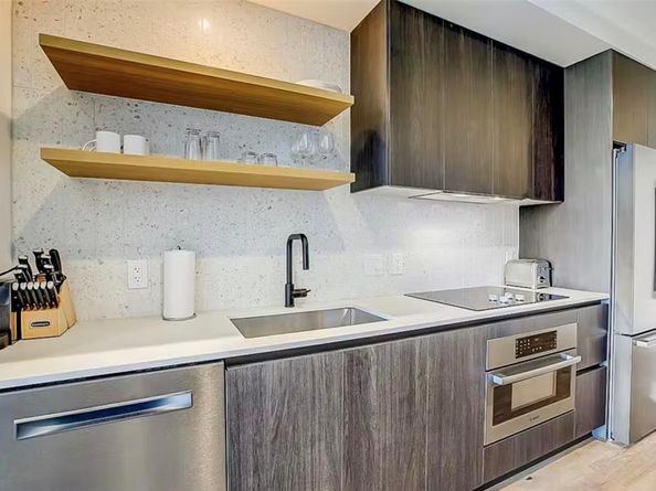 48 East Ave 1305, Austin TX 78701