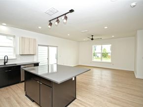 7601 Cooper LN 25, Austin TX 78745