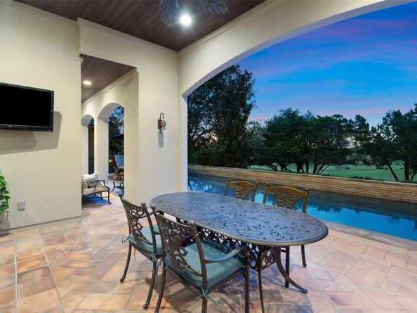 216 Golden Bear DR, Lakeway TX 78738