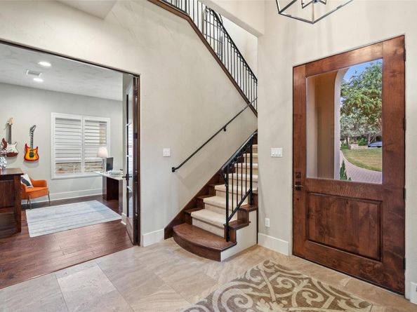 216 Golden Bear DR, Lakeway TX 78738