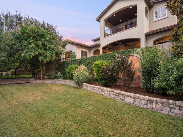 216 Golden Bear DR, Lakeway TX 78738