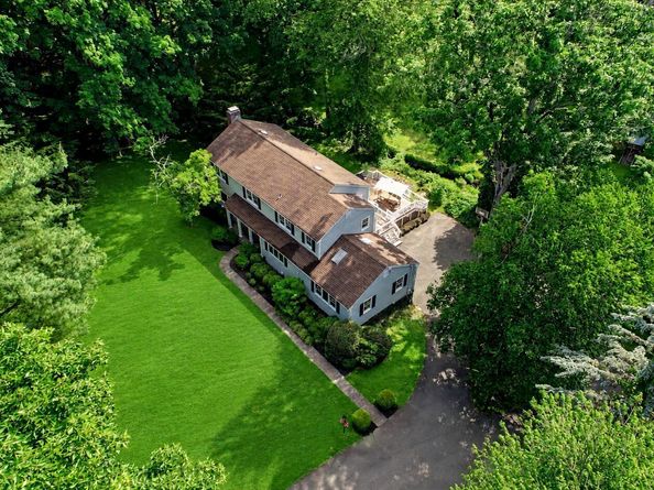 11 Butternut Hollow Road, Greenwich CT 06830