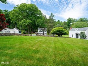 351 Erskine Road, Stamford CT 06903