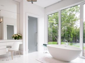 8 Fox Run Lane, Greenwich CT 06831