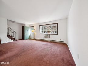 69 Maple Tree Avenue 4, Stamford CT 06906