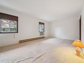 69 Maple Tree Avenue 4, Stamford CT 06906