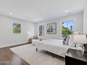 8 Park Avenue, Old Greenwich CT 06870