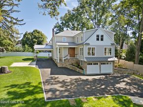 8 Park Avenue, Old Greenwich CT 06870
