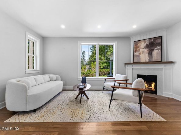 8 Park Avenue, Old Greenwich CT 06870