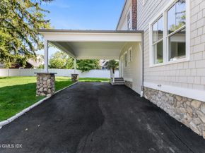 8 Park Avenue, Old Greenwich CT 06870
