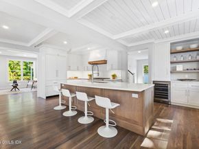 8 Park Avenue, Old Greenwich CT 06870