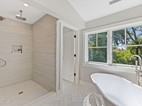 8 Park Avenue, Old Greenwich CT 06870