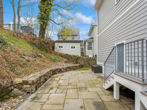 347 Delavan Avenue, Greenwich CT 06830