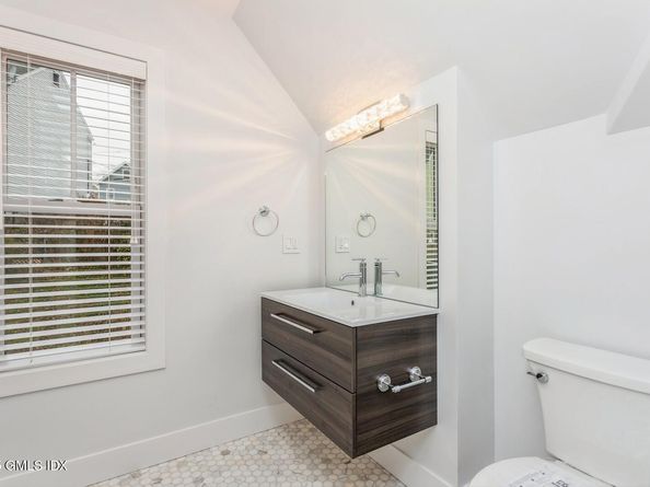 347 Delavan Avenue, Greenwich CT 06830