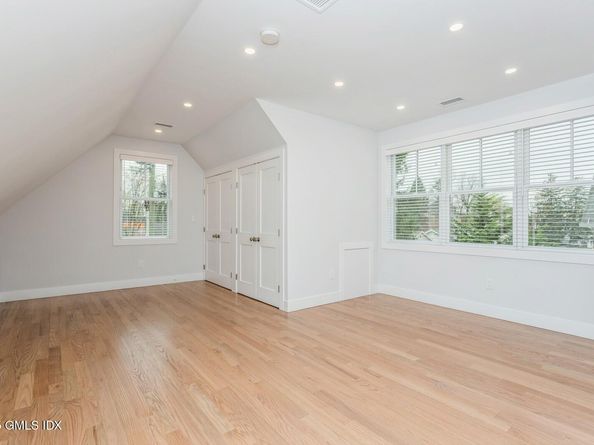 347 Delavan Avenue, Greenwich CT 06830
