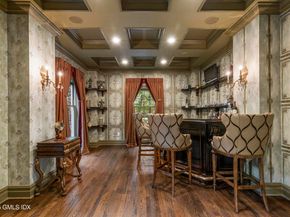 34 Carrington Drive, Greenwich CT 06831
