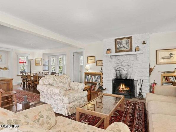 22 Tomac Avenue, Old Greenwich CT 06870