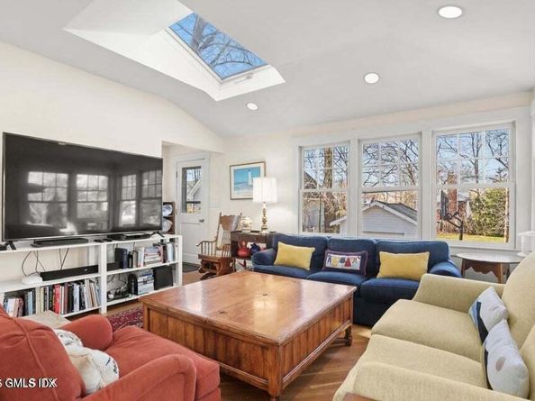 22 Tomac Avenue, Old Greenwich CT 06870