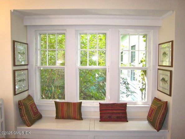 22 Tomac Avenue, Old Greenwich CT 06870