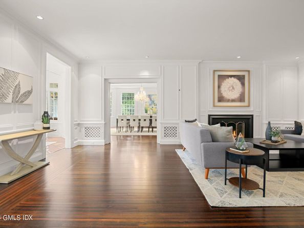 14 Meadow Drive, Greenwich CT 06831