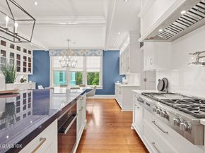 14 Meadow Drive, Greenwich CT 06831