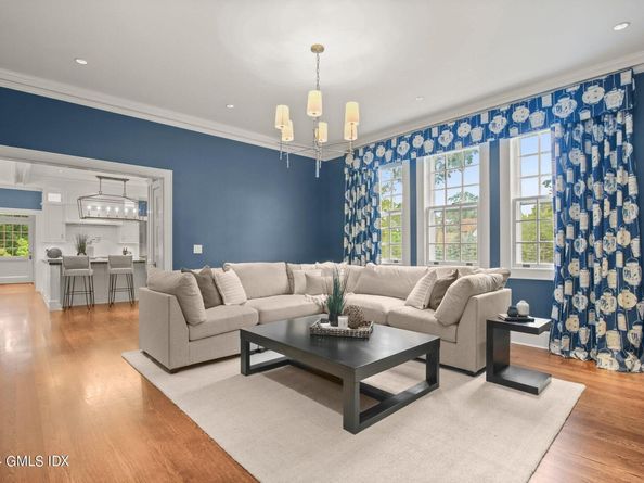 14 Meadow Drive, Greenwich CT 06831