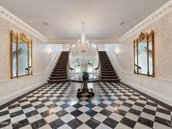 97 Pecksland Road, Greenwich CT 06831