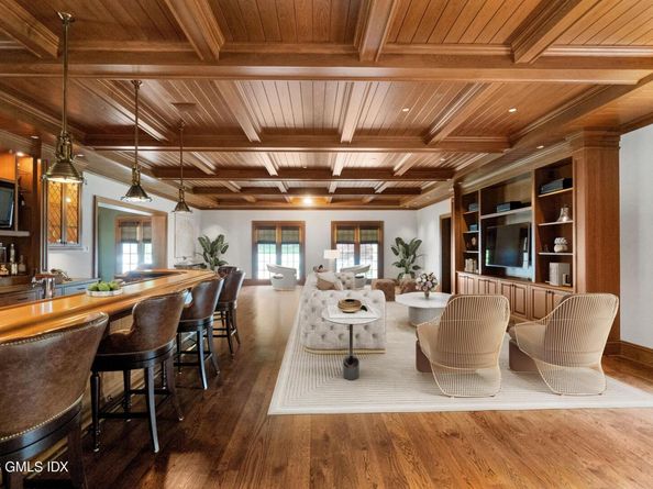 97 Pecksland Road, Greenwich CT 06831