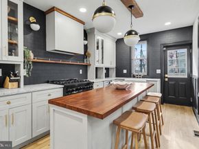 2530 W Girard Avenue, Philadelphia PA 19130