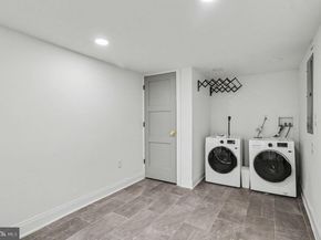 2530 W Girard Avenue, Philadelphia PA 19130