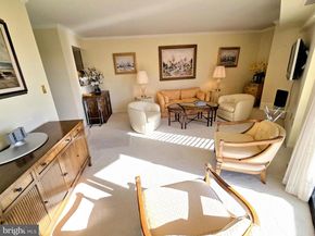 2111 Wisconsin Avenue NW 401, Washington DC 20007