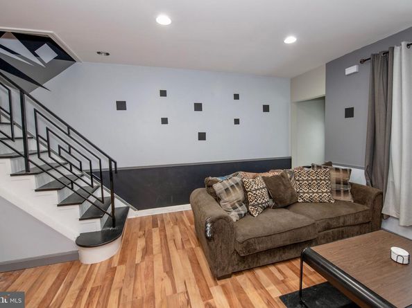 4930 Pulaski Avenue, Philadelphia PA 19144