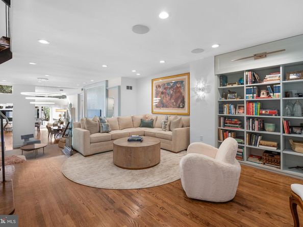 3322 Dent Place NW, Washington DC 20007