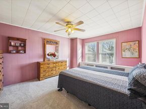 20 N Llanwellyn Avenue, Glenolden PA 19036