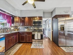 20 N Llanwellyn Avenue, Glenolden PA 19036