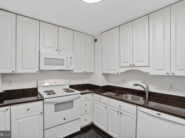 200 N Pickett Street N 1513, Alexandria VA 22304