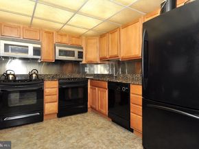 200 N Pickett Street N 1513, Alexandria VA 22304