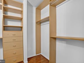 200 N Pickett Street N 1513, Alexandria VA 22304