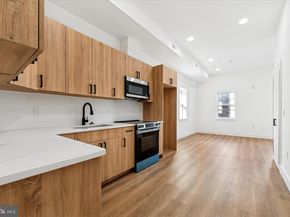 2424 W Thompson Street, Philadelphia PA 19121