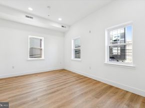 2424 W Thompson Street, Philadelphia PA 19121