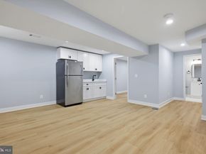 706 NW Longfellow Street NW, Washington DC 20011